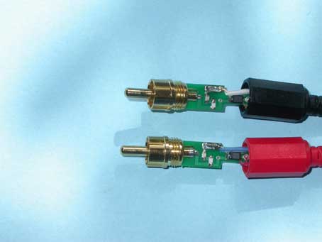 DNM Phono Plugs (PAIR) with a pair of In-Plug HFTNs INCLUDING FITTING